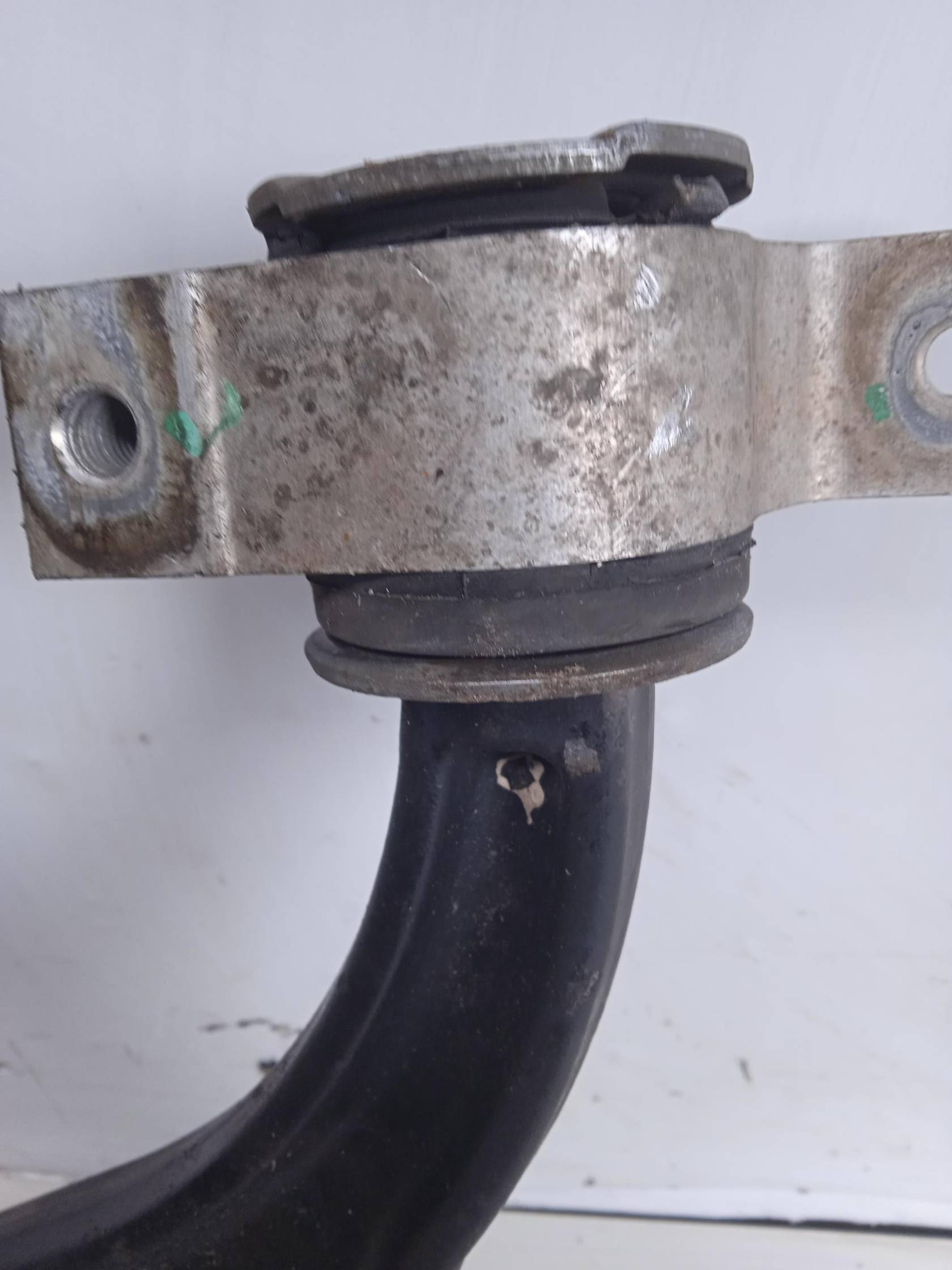 Braccio oscillante inf. sosp. ant. sx.